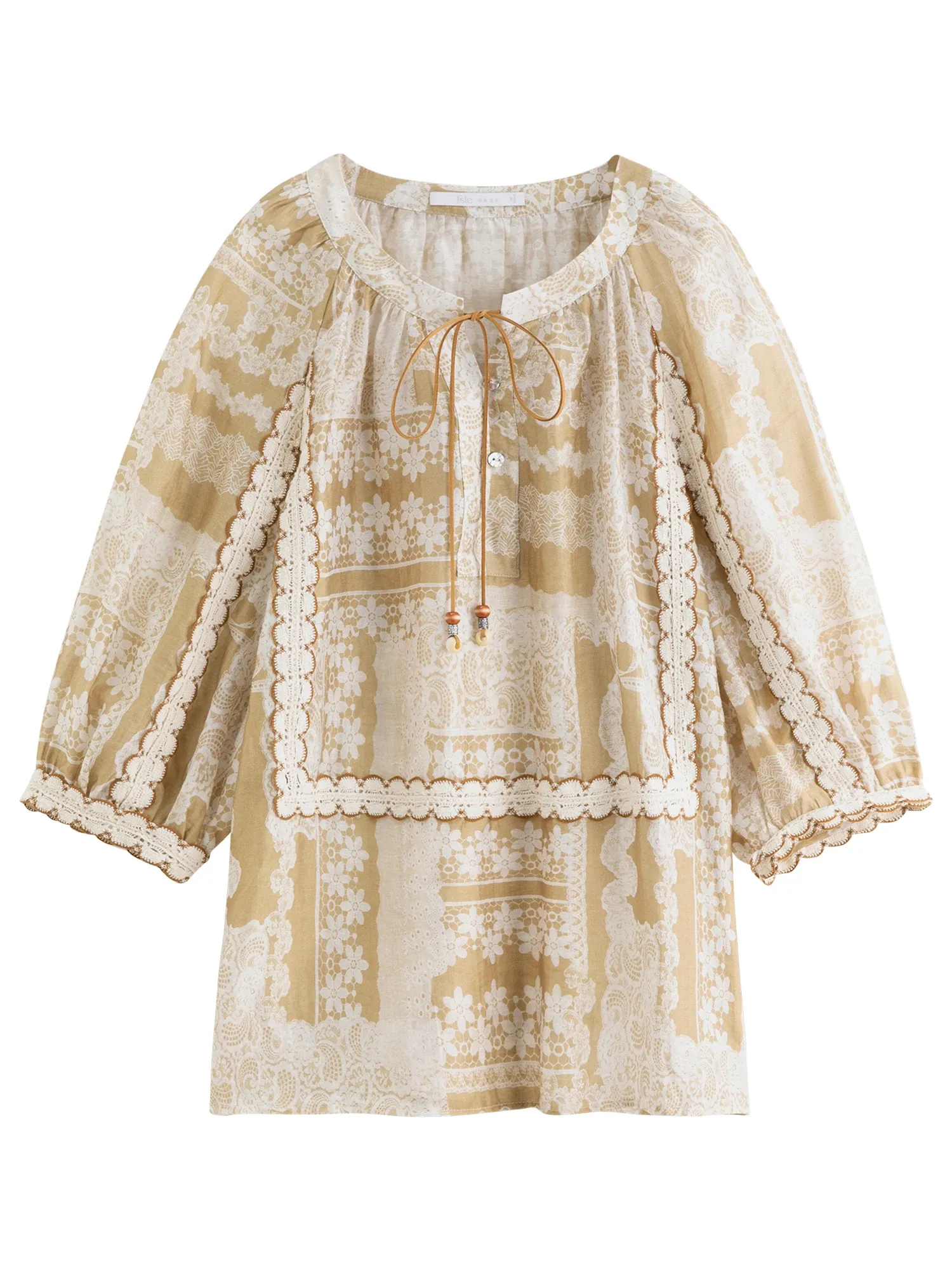 Blouse brodée légère à esprit resort, manches 3/4