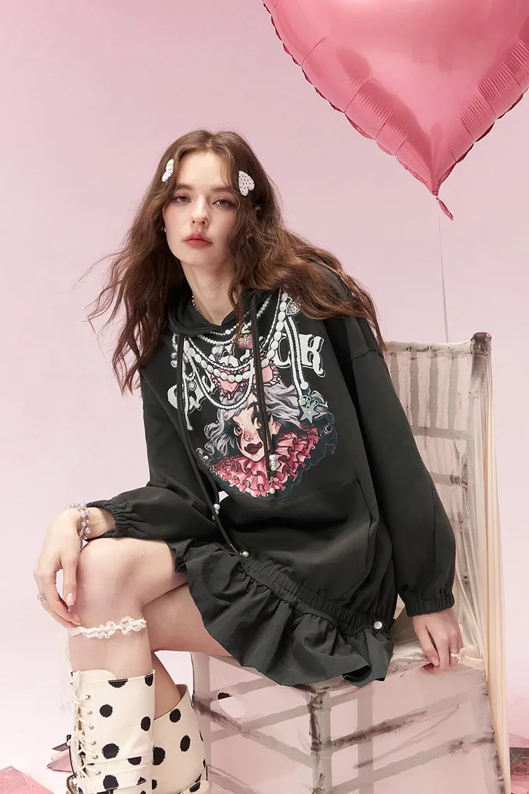 Robe sweat à capuche à volants ELFSACK imprimé preppy