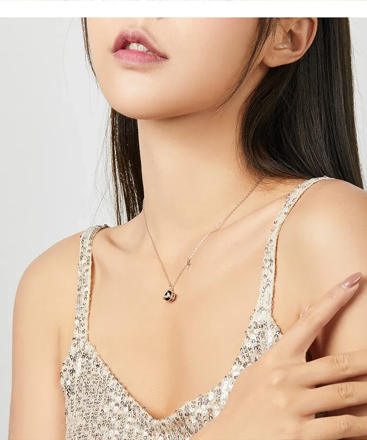 Collier lune et planète en argent 925 avec zircon bleu