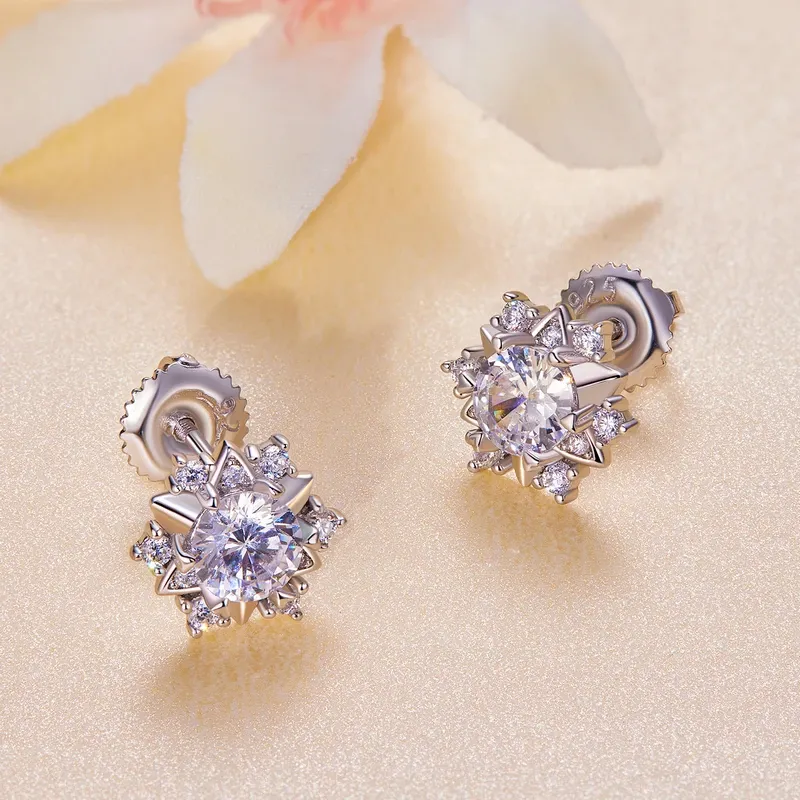 Boucles d’oreilles étoile en moissanite 925 certifiée