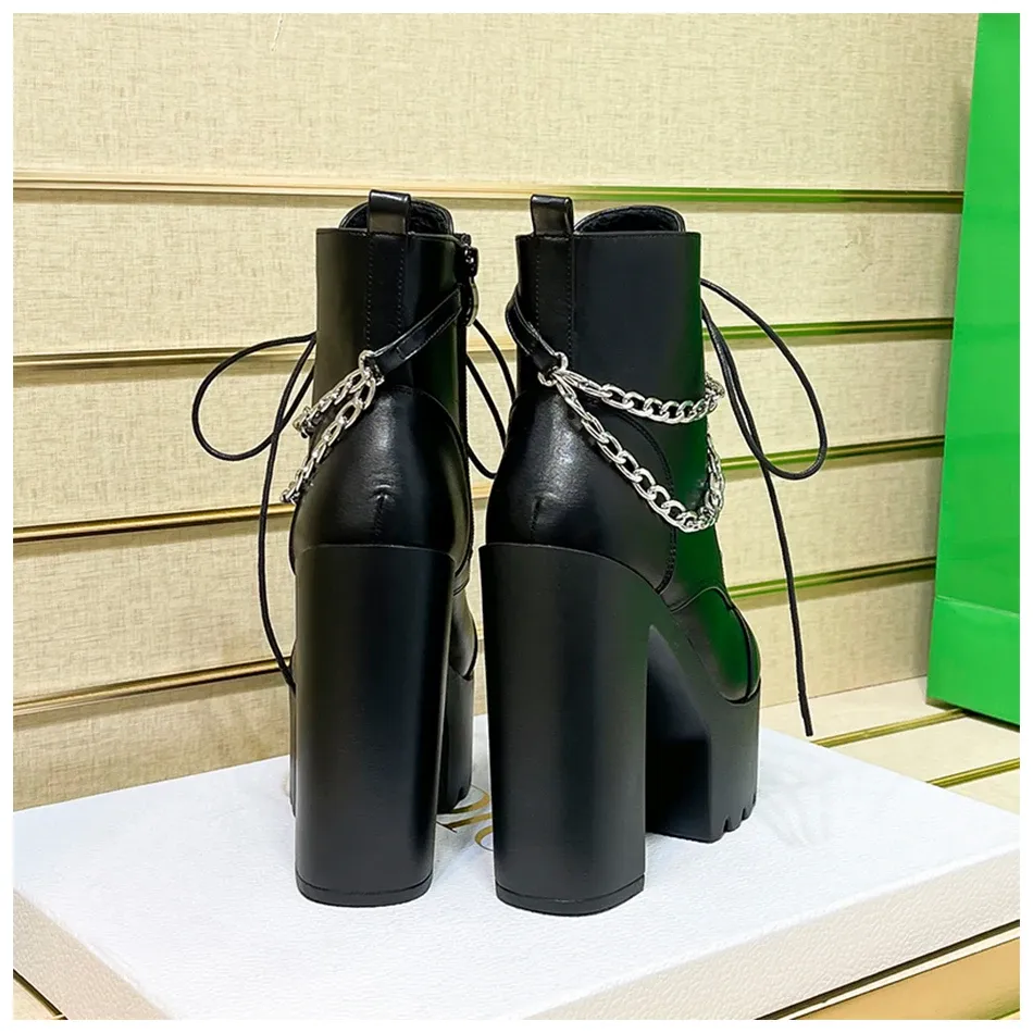 Bottines punk à talon haut et chaîne Gdgydh
