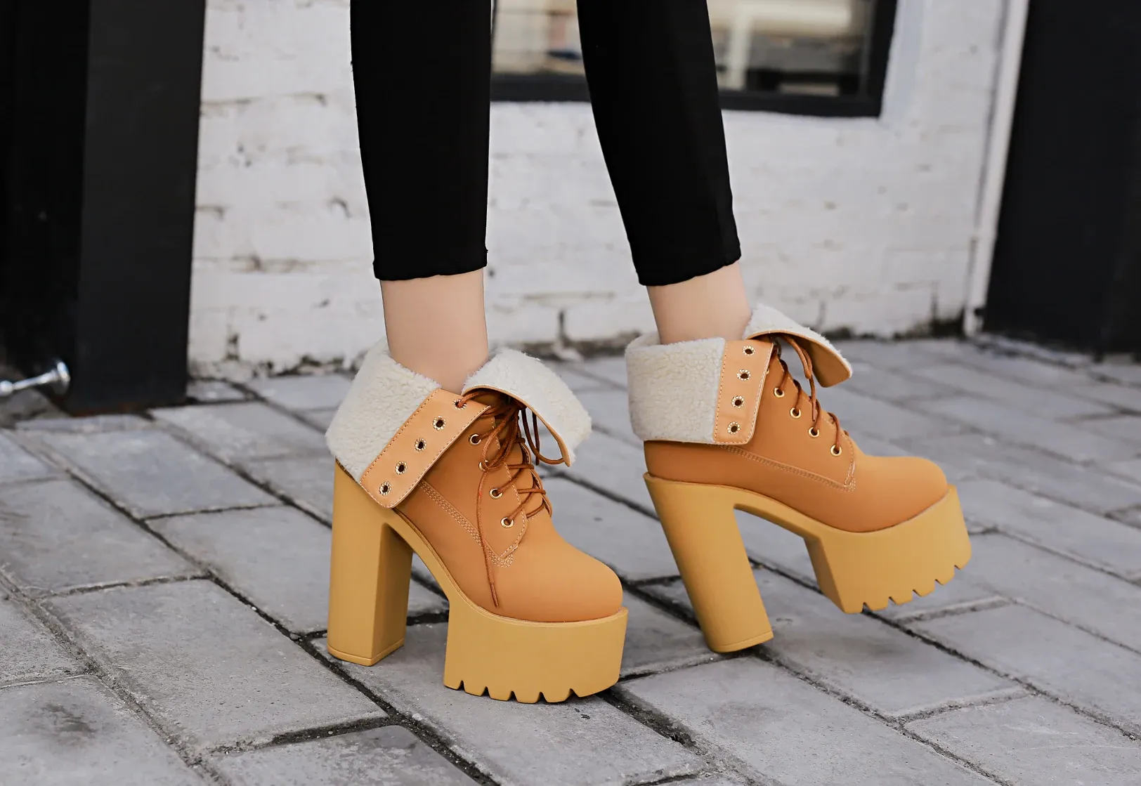 Bottes mi-mollet à plateforme Gdgydh en PU doublé fourrure