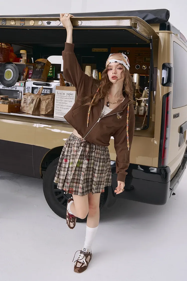 Cardigan zippé brodé à capuche ELFSACK, coupe courte oversize pour femme