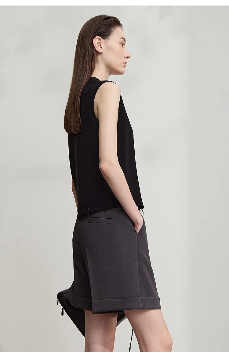 Gilet en maille AMII à col V et coupe ample pour femme