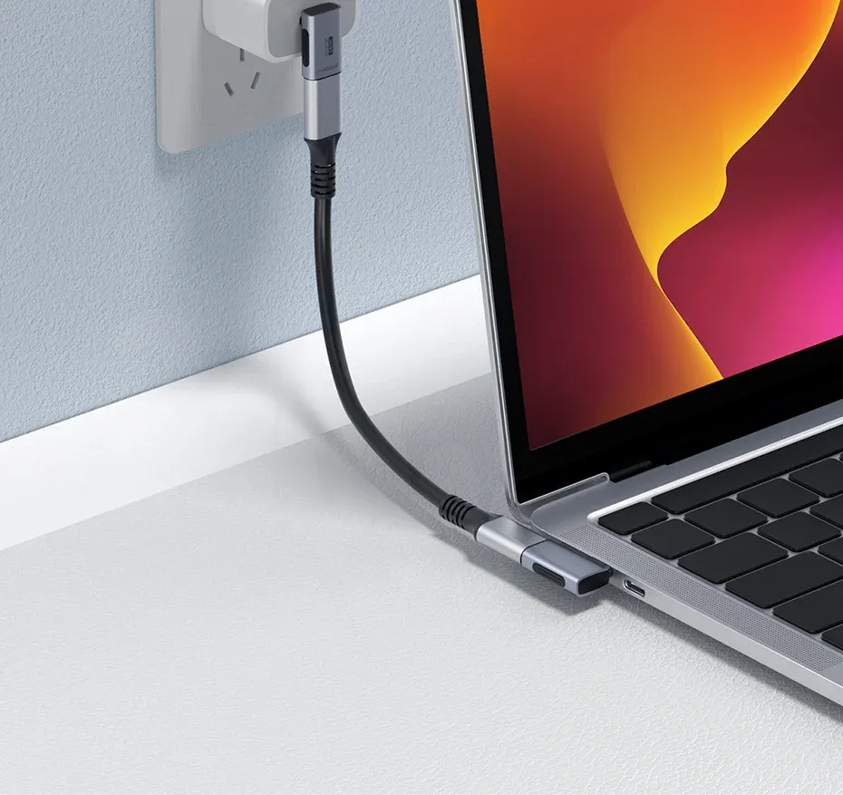 Adaptateur USB-C coudé 240W Hagibis 40 Gbit/s 8K