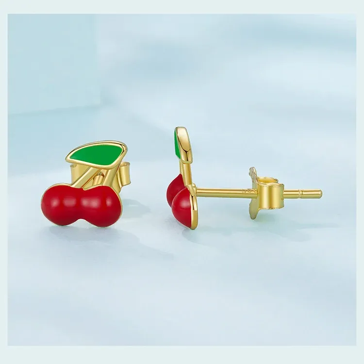 Boucles d’oreilles puces cerise en argent 925 WOSTU