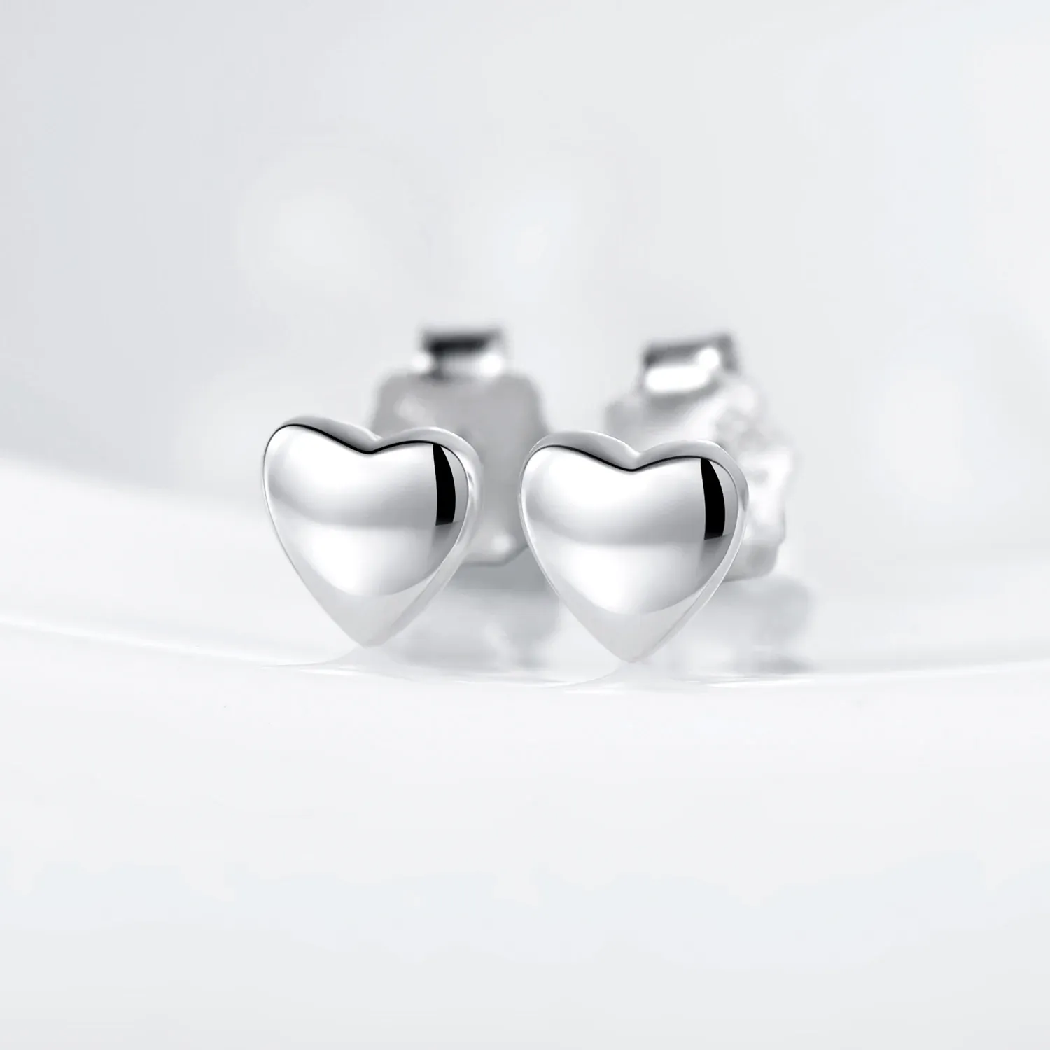 Boucles d’oreilles puces cœurs ronds en argent 925 MODIAN