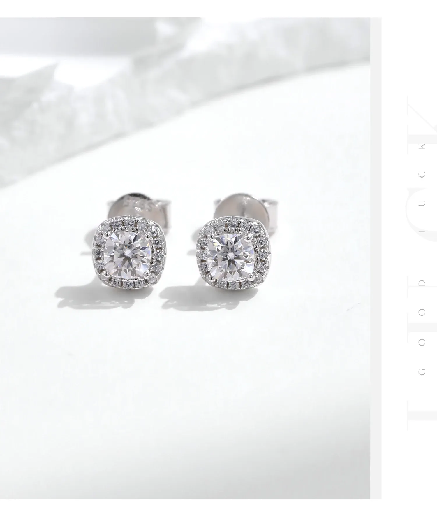 Boucles d’oreilles puces Moissanite géométriques en argent 925 MODIAN