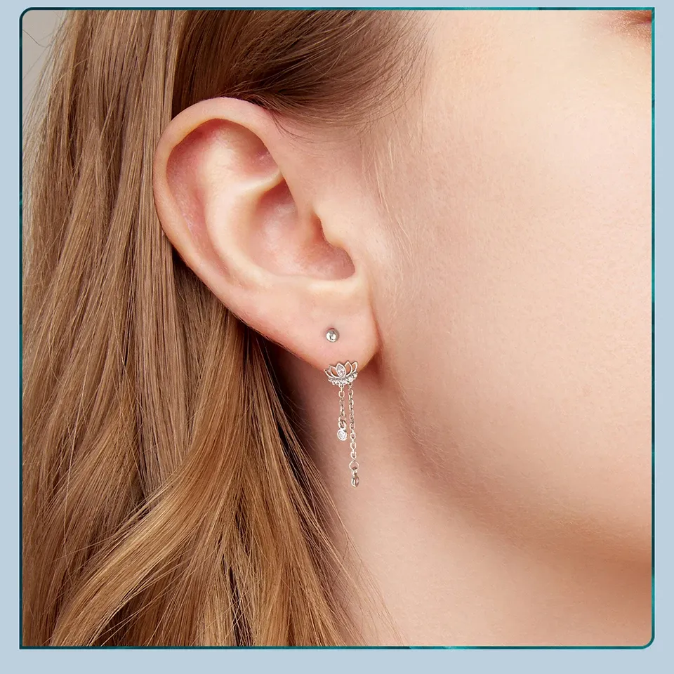 Boucles d’oreilles lotus WOSTU en argent 925 et zircon