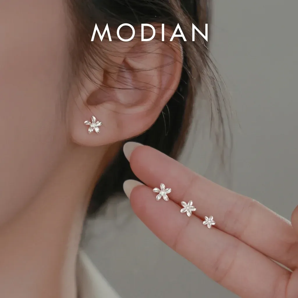 Boucles d’oreilles fleur argent 925 délicates