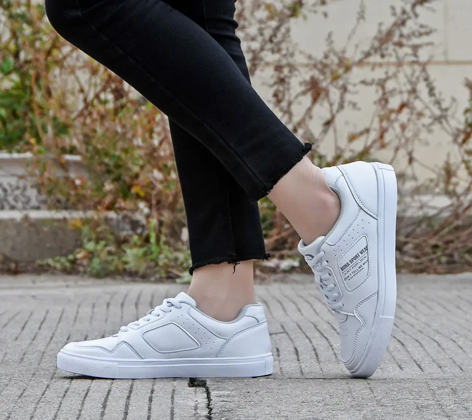 Baskets plates BONA femme en maille respirante