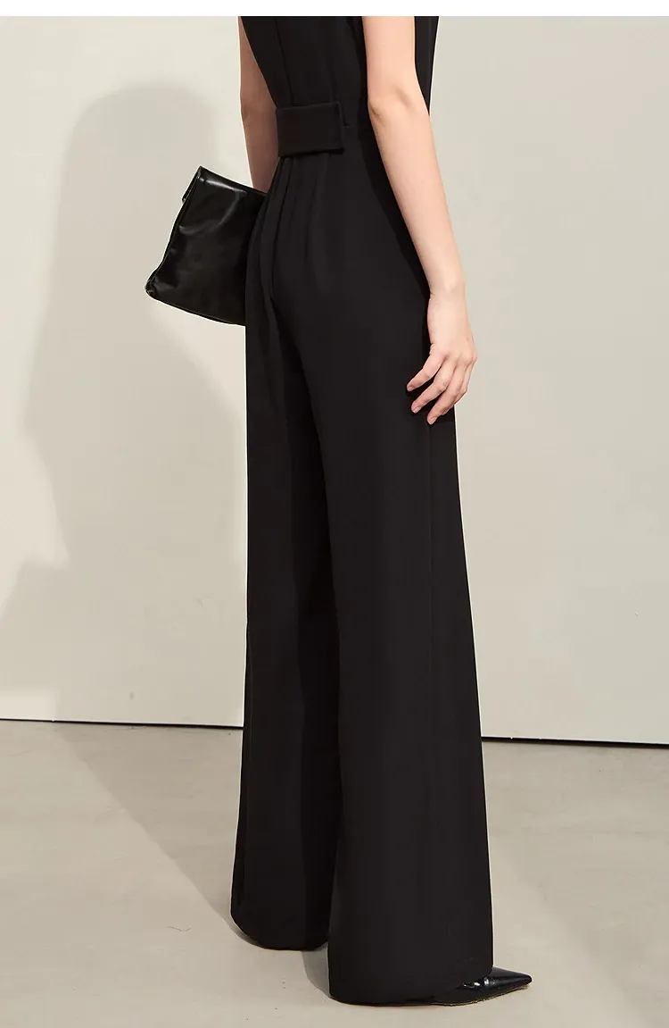 Combinaison d’été AMII à col V et coupe droite pour femme