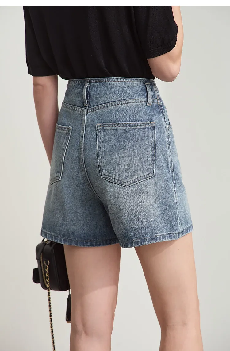 Short en denim AMII à coupe ample et lavée, esprit rétro