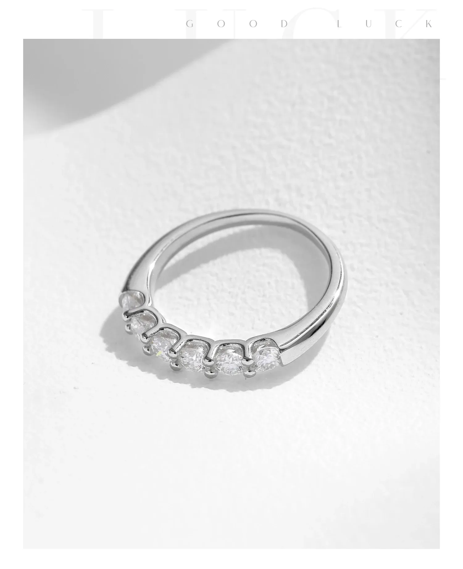 Bague éternité Moissanite ronde en argent 925 MODIAN