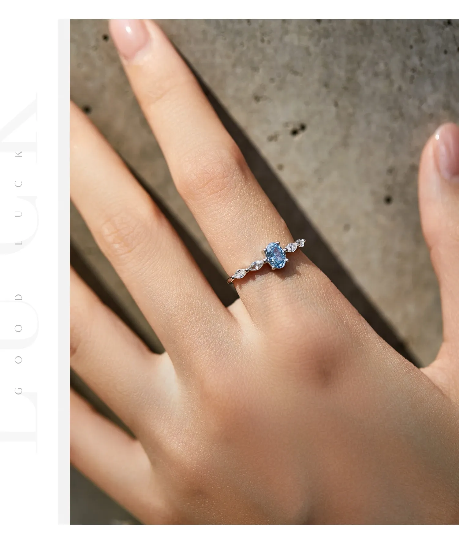 Bague éternité fine MODIAN en argent 925, zircons et opale