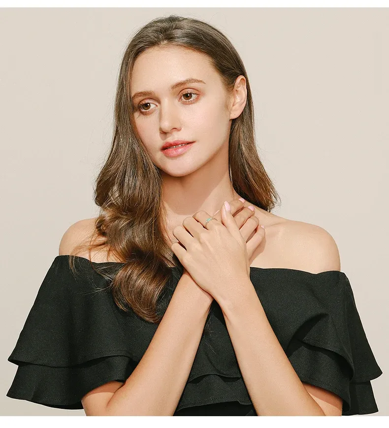 Bague fine en argent 925 sertie de tourmaline verte MODIAN