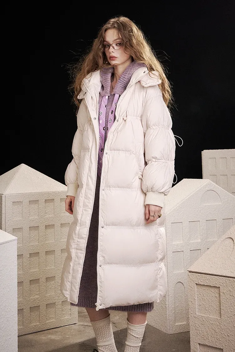 Robe longue ELFSACK à cordon, coupe ample et esprit hiver