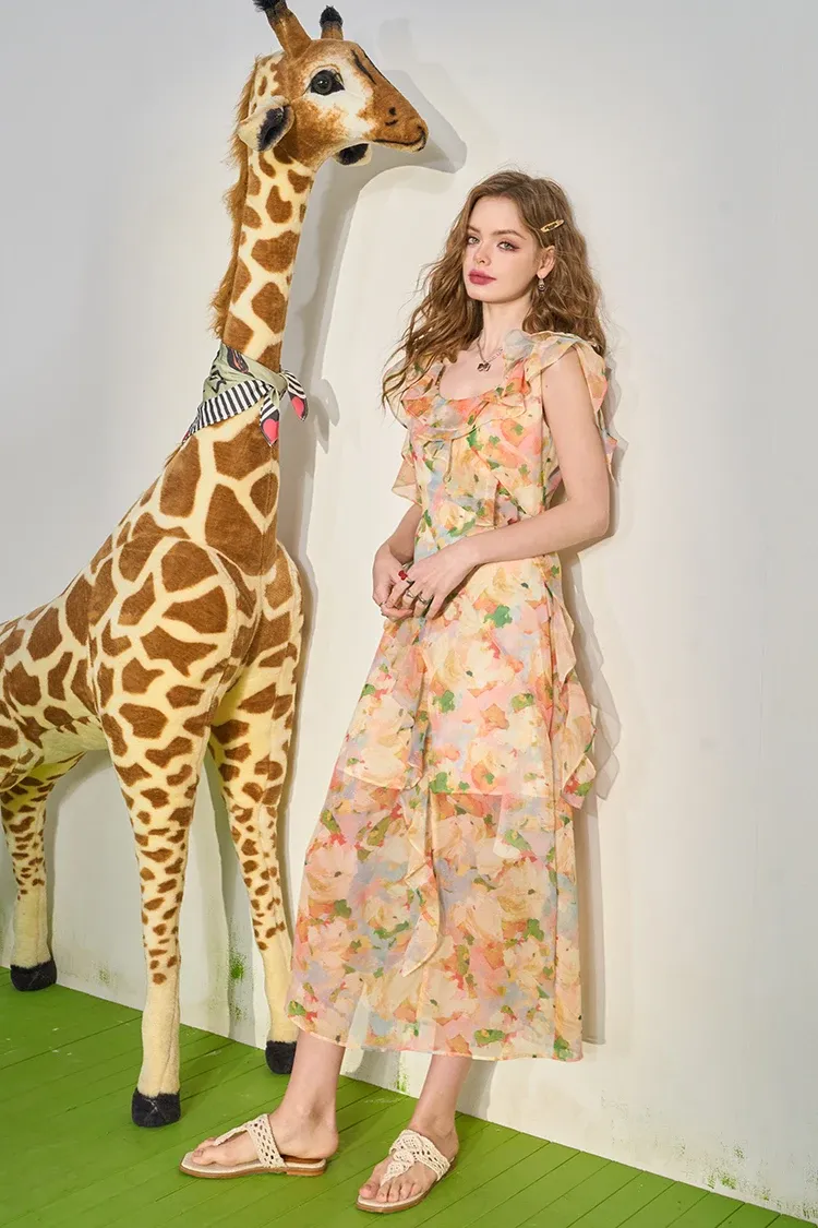 Robe midi fleurie ELFSACK à col noué et manches volantées