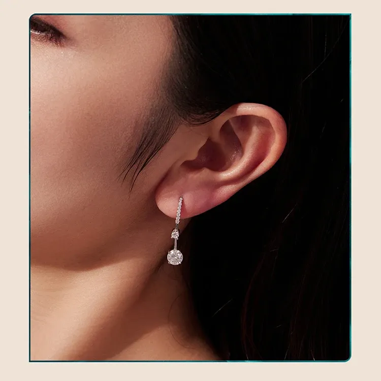 Boucles d’oreilles pendantes en argent 925 et moissanite D VVS1