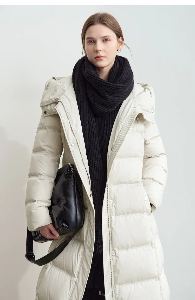 Doudoune longue AMII à capuche en duvet et effet cuir