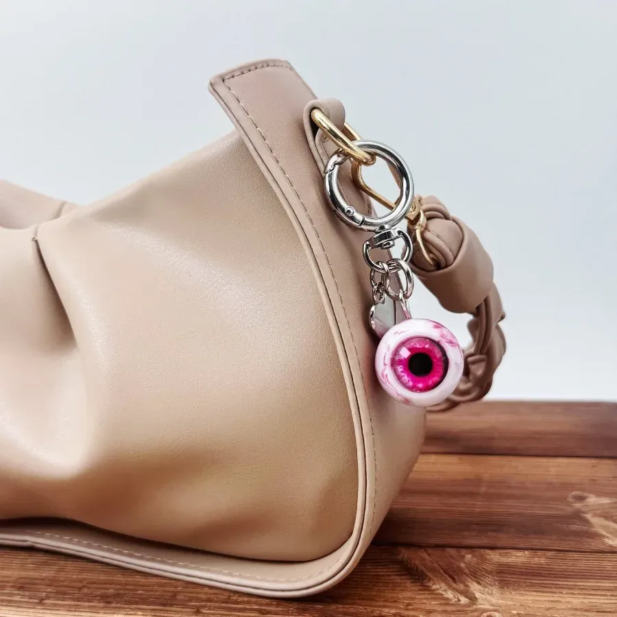 Porte-clés œil gothique Halloween avec breloque fantaisie