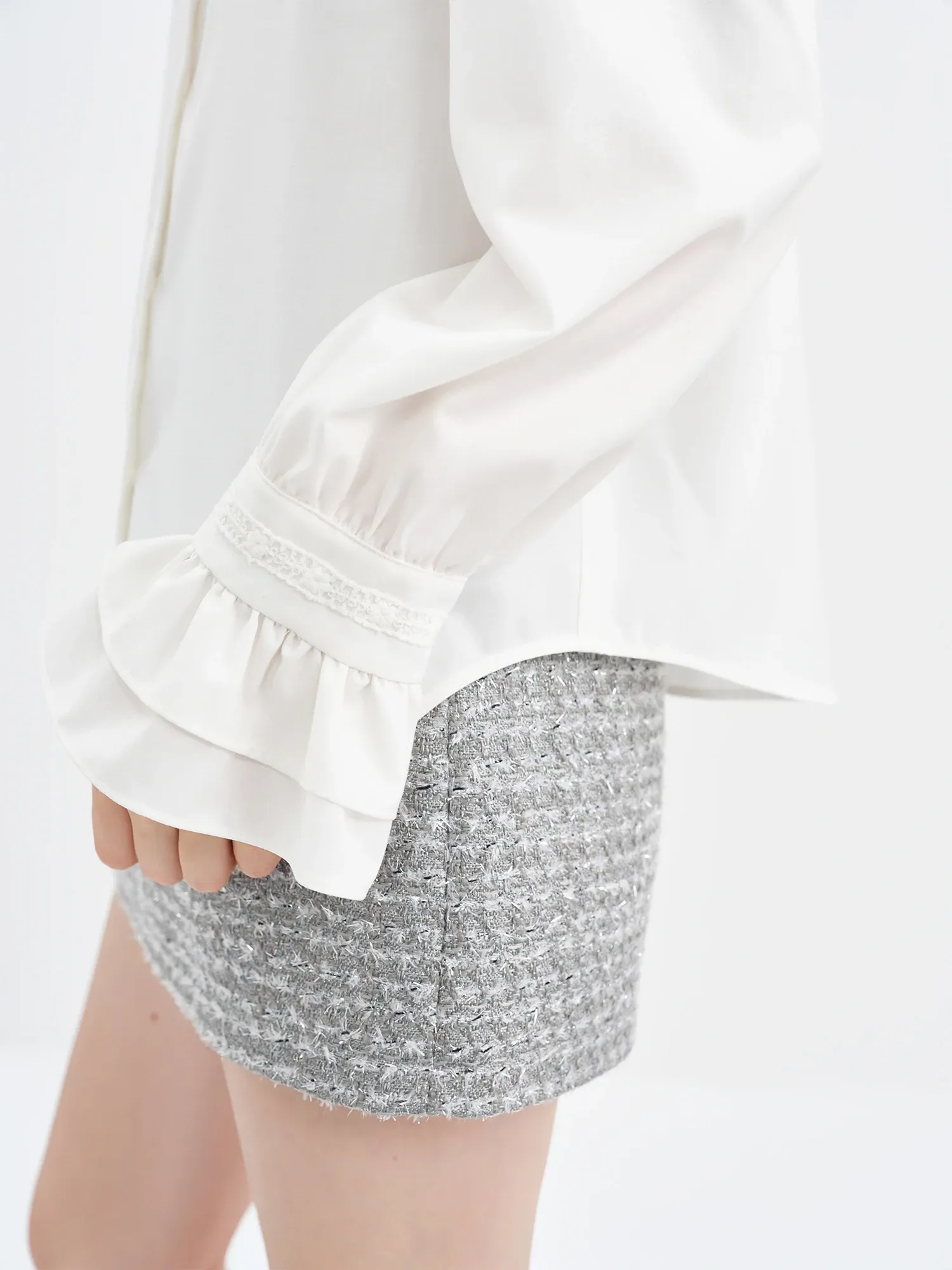 Chemisier brodé à col Claudine double épaisseur