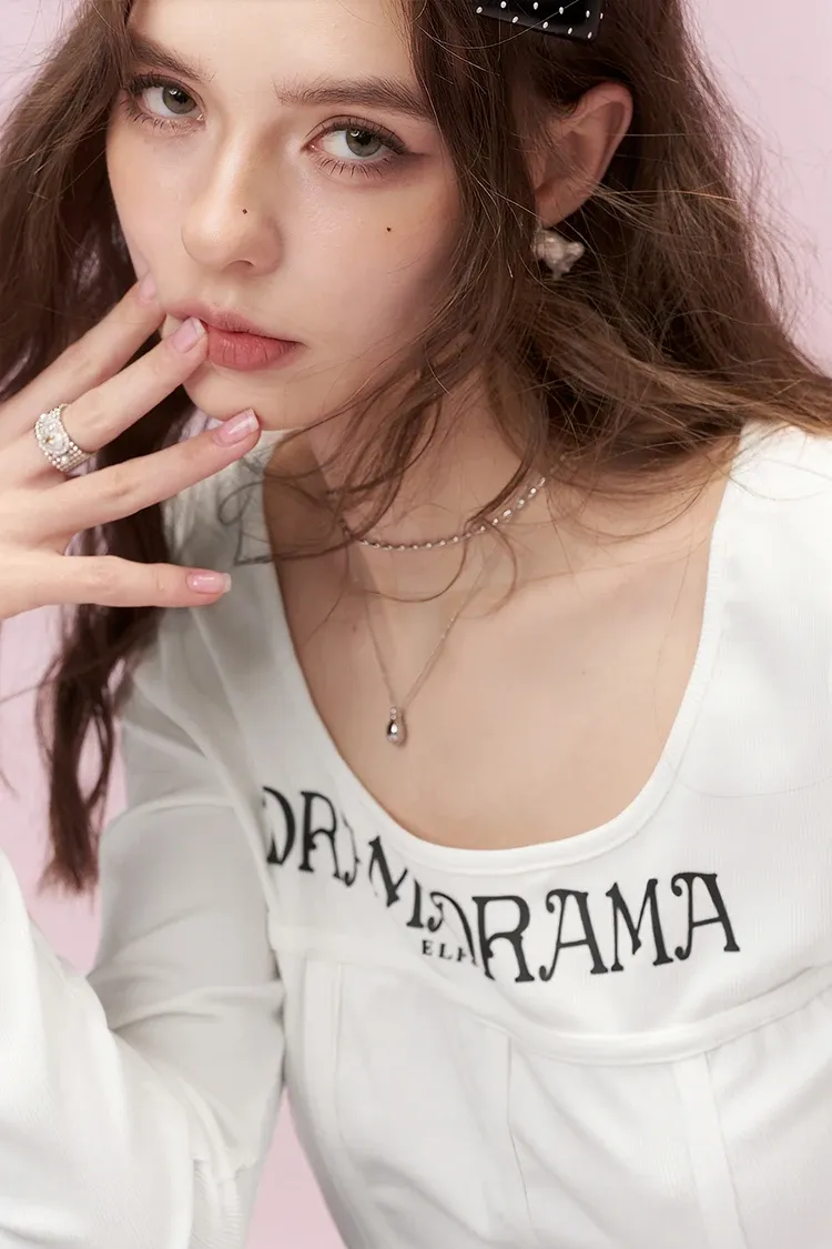 T-shirt court Y2K à manches longues et col carré ELFSACK