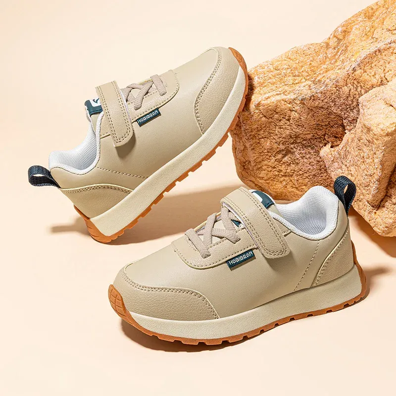 Baskets enfant BIBEAR à fermeture velcro et semelle antidérapante