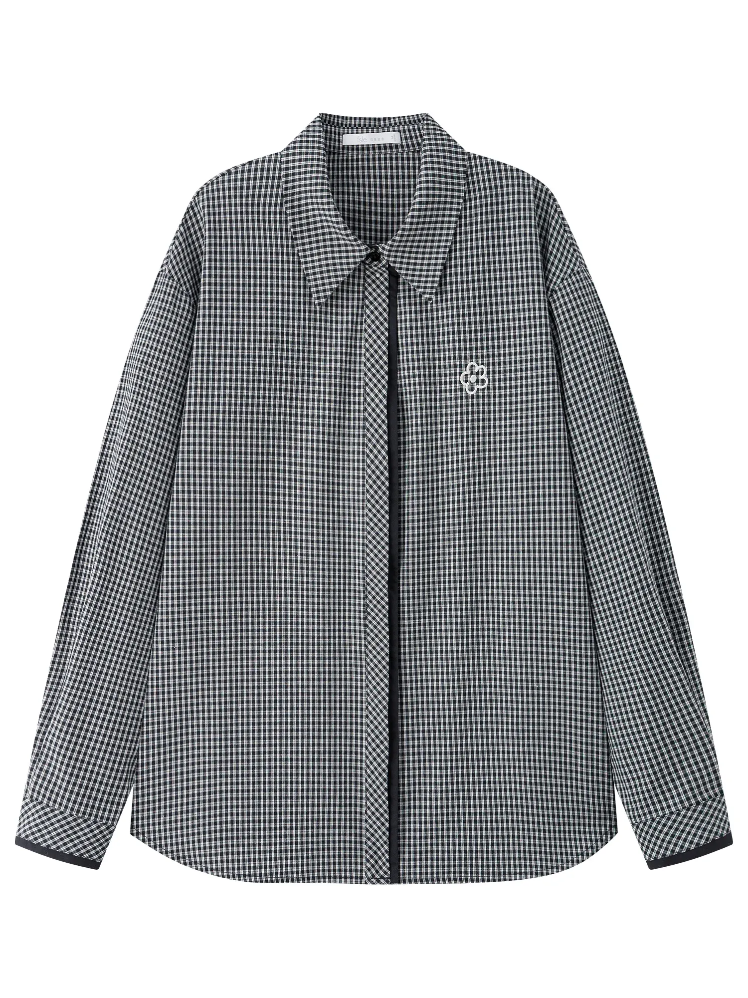 Chemise à carreaux preppy ajustée pour femme