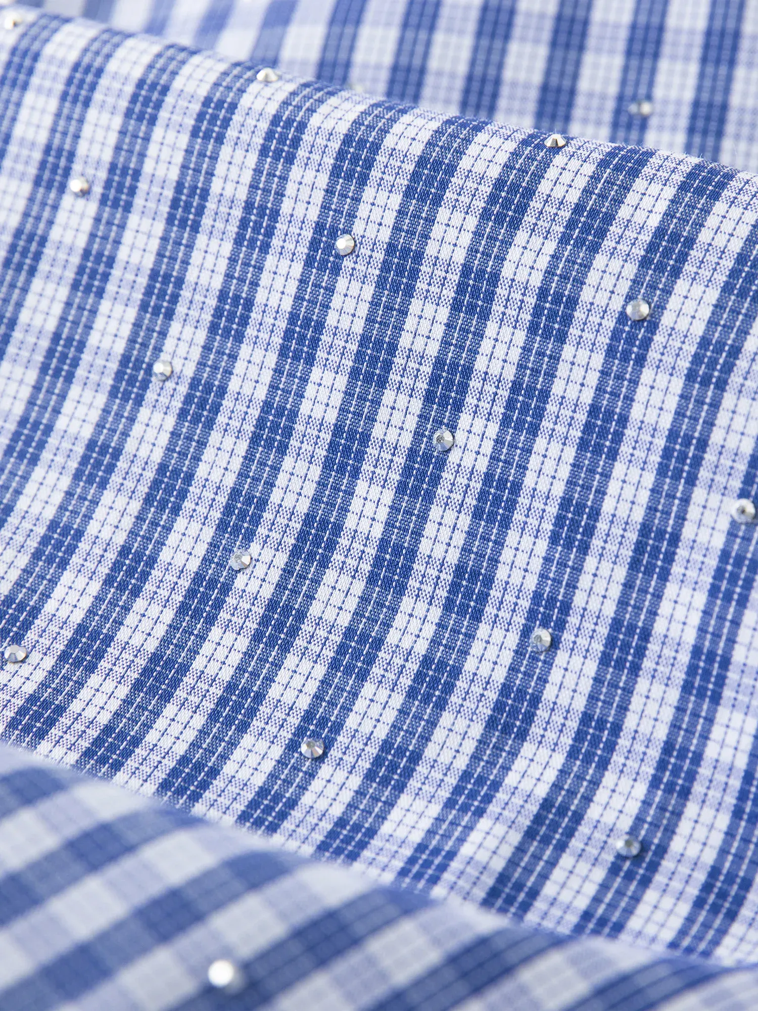 Chemisier vichy bleu à épaules dénudées et col volanté