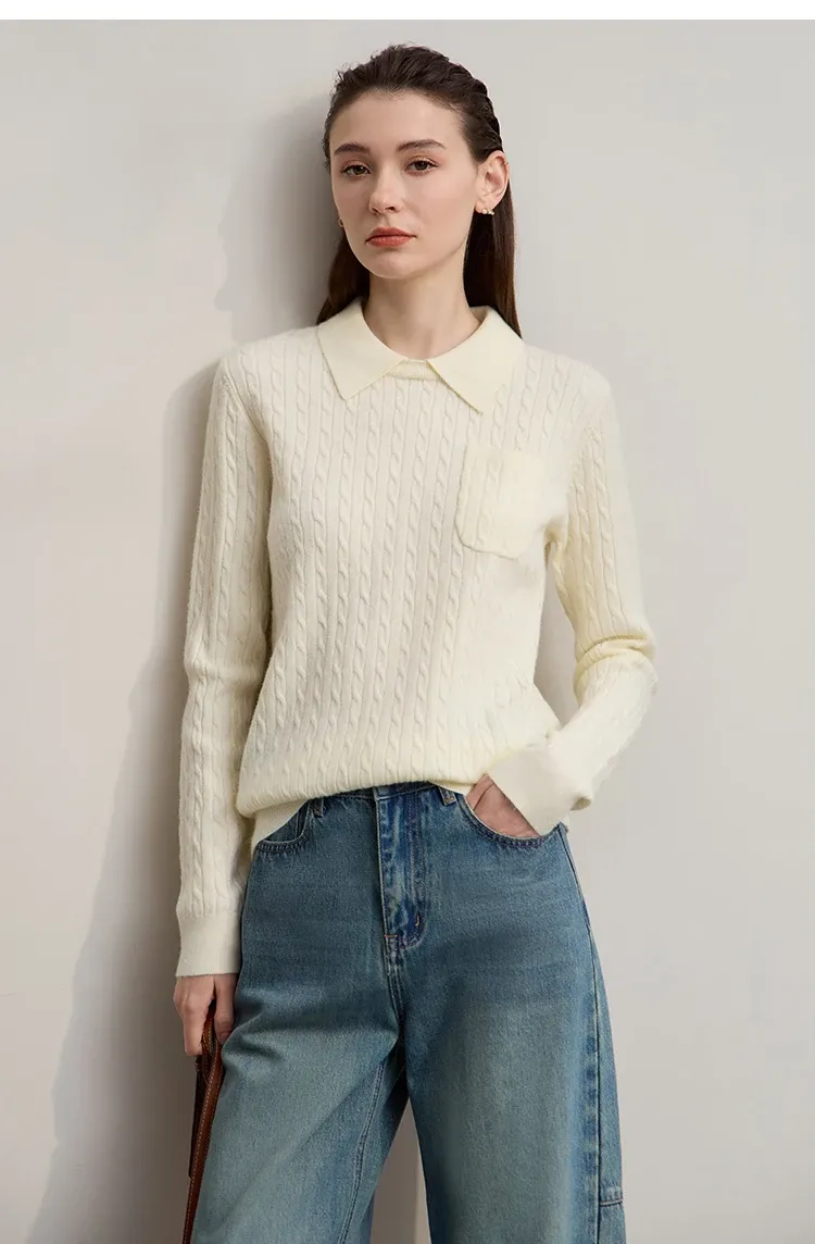 Pull col rabattu AMII en maille unie à poches, automne 2025