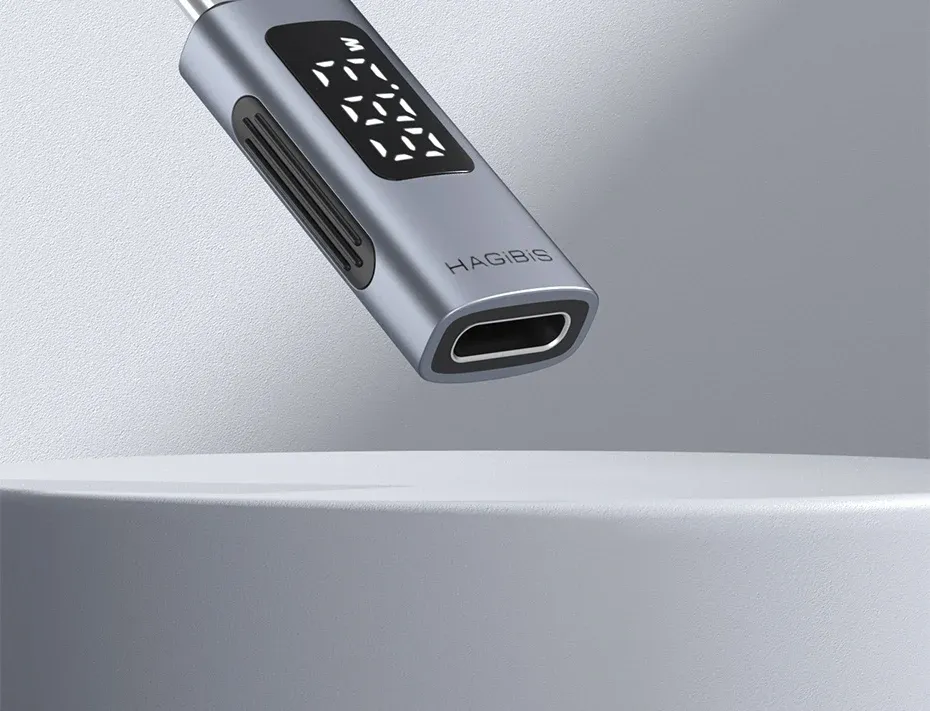 Adaptateur USB-C Hagibis 240W avec écran LED et USB4