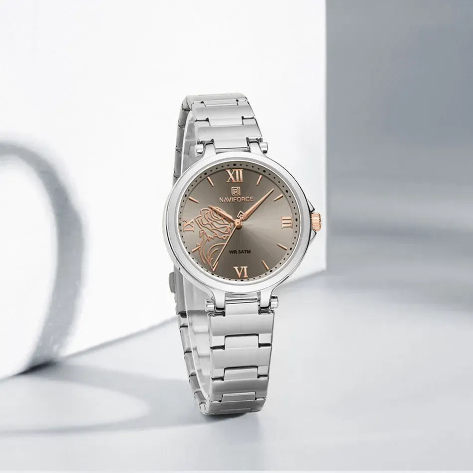 Montre femme NAVIFORCE en acier rose, quartz et style business