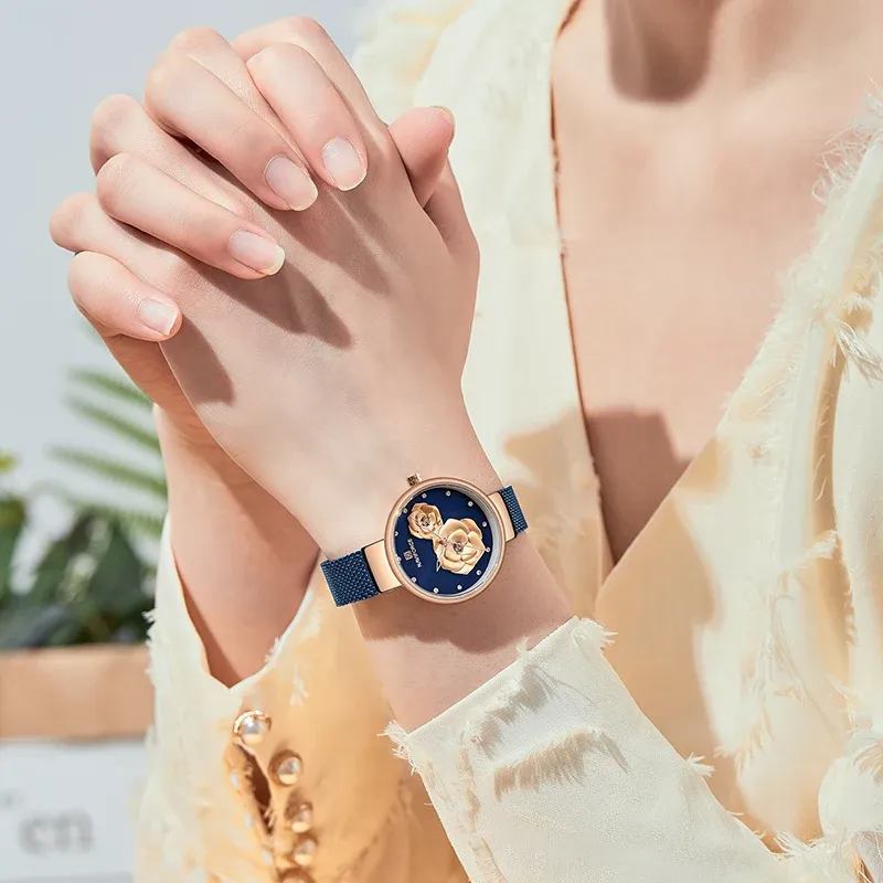 Montre femme NAVIFORCE en acier maille, quartz et boîte cadeau