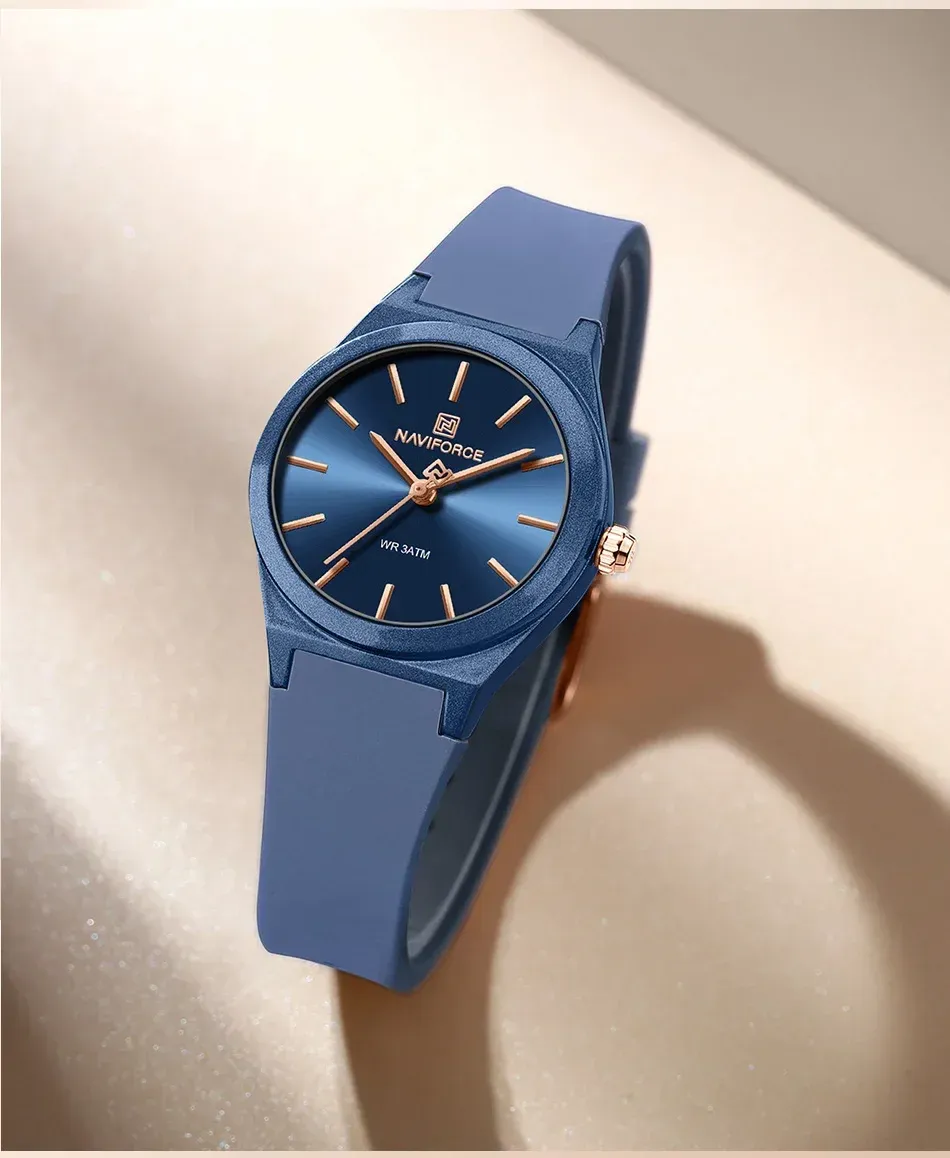 Montre femme NAVIFORCE étanche en silicone souple, quartz minimaliste
