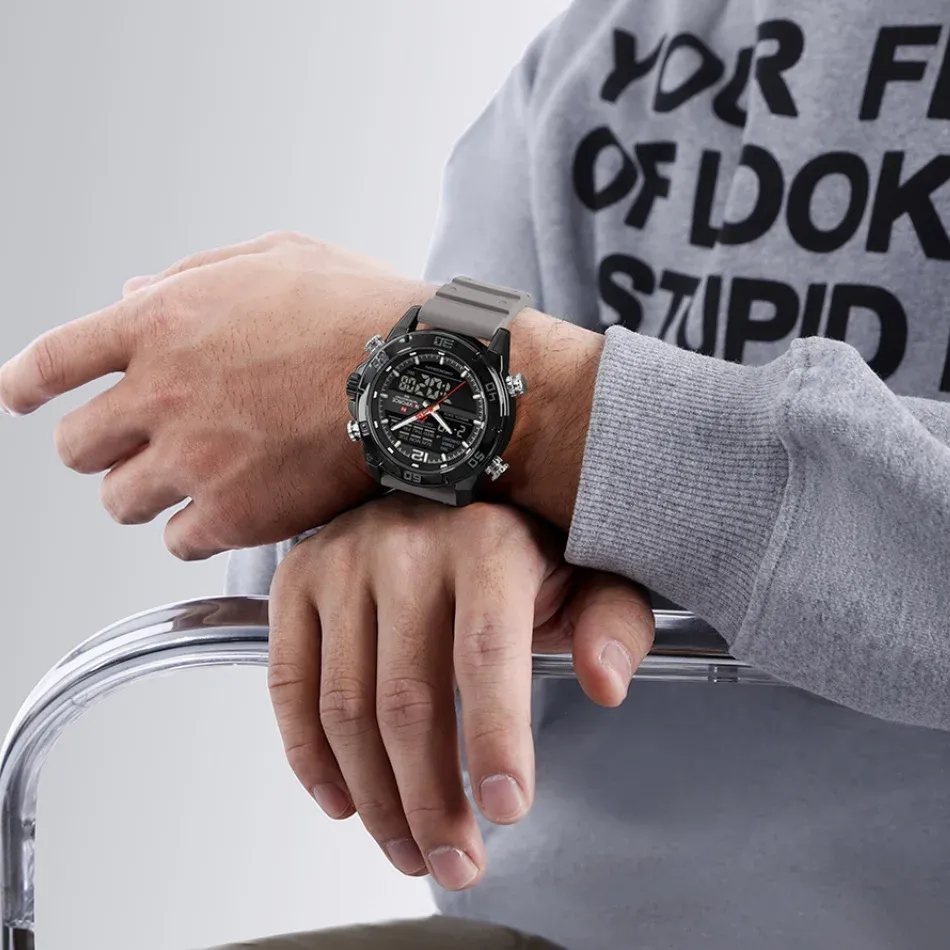 Montre chronographe NAVIFORCE étanche à bracelet silicone