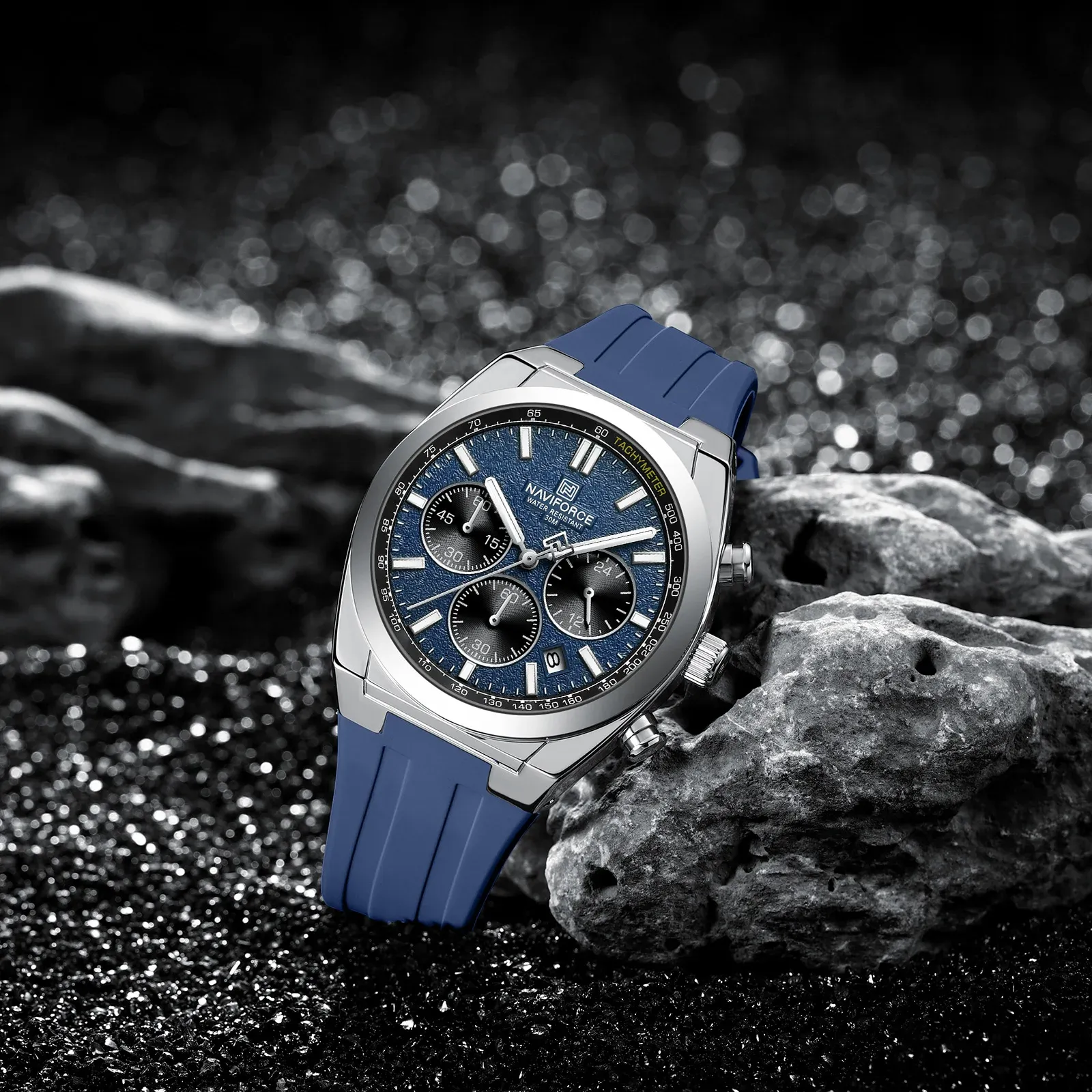 Montre NAVIFORCE NF8080 quartz sportive avec chronographe et calendrier