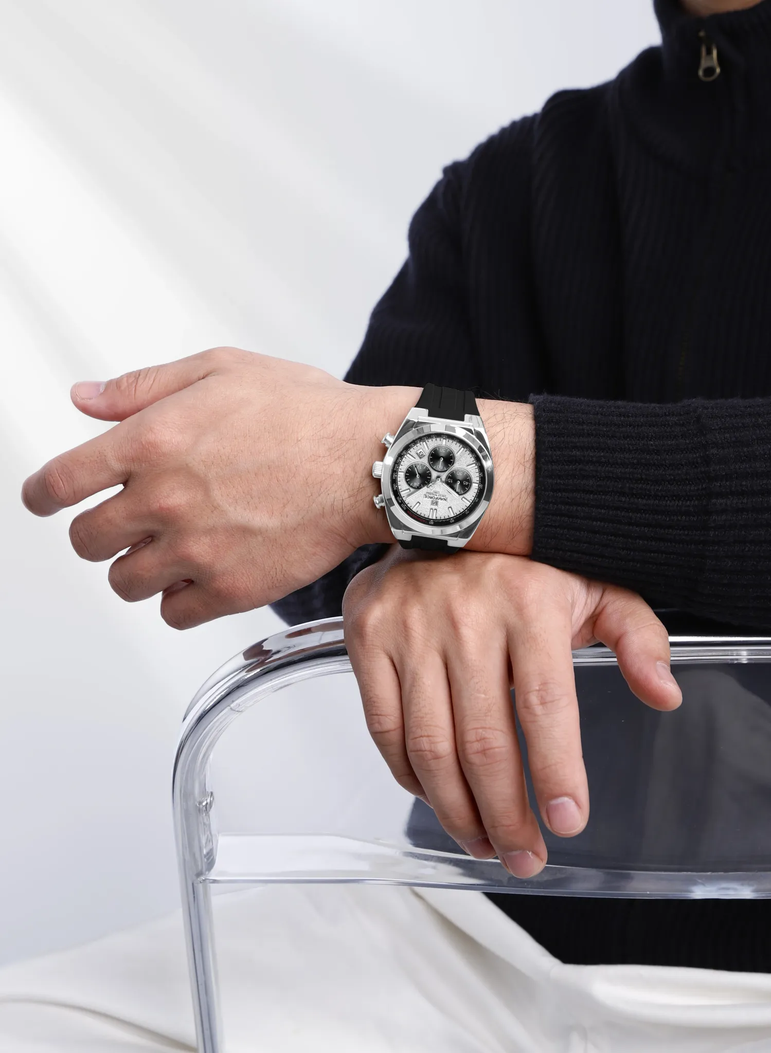 Montre NAVIFORCE NF8080 quartz sportive avec chronographe et calendrier
