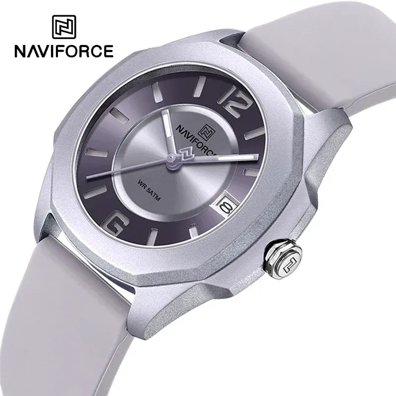 Montre femme NAVIFORCE quartz en silicone, date et étanchéité 5 bar